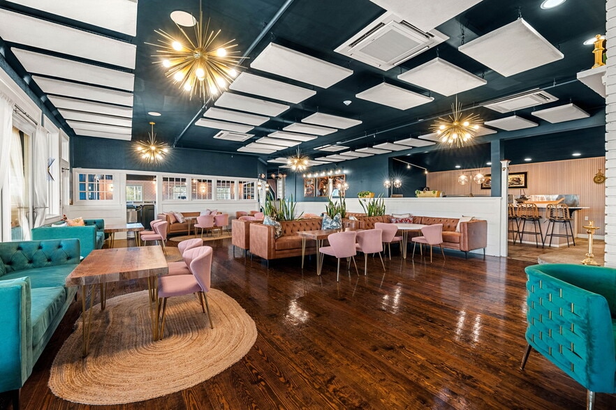 More Photos Of 175 Bridge Rd, Salisbury Hotel For Sale