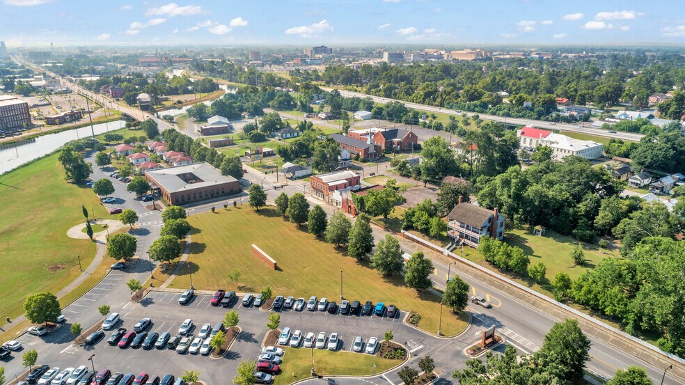 More Photos Of 1800-1810 Broad St, Augusta Storefront Retail Office For Sale