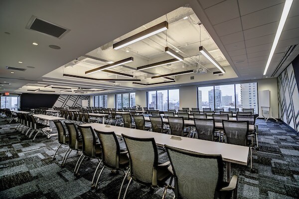 More Photos Of 30 S 17th St, Philadelphia Coworking Space