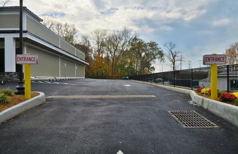 More Photos Of 45 Secor Rd, Mahopac Restaurant For Lease