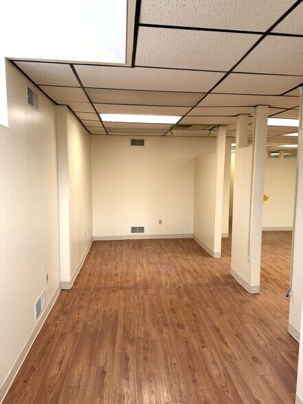 More Photos Of 600 Park Ave, Monongahela Office For Lease