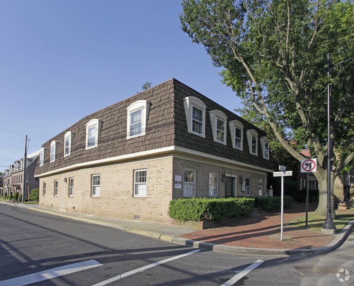 More Photos Of 2 Kings Hwy W, Haddonfield Office For Lease