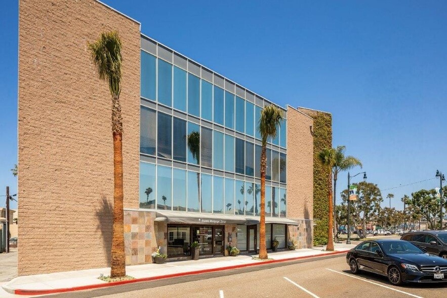 More Photos Of 1845 S Elena Ave, Redondo Beach Office For Lease