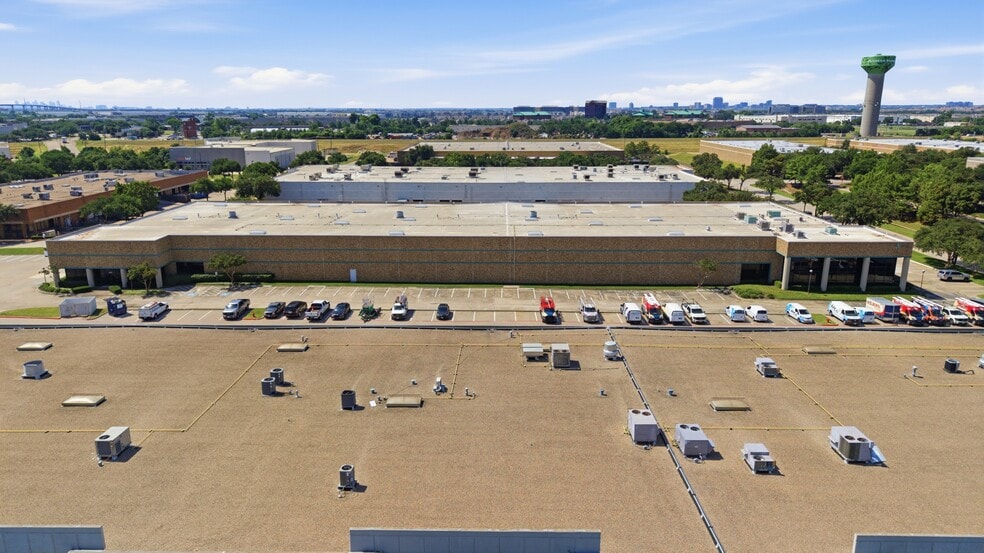 More Photos Of 13755-13775 Benchmark Dr, Farmers Branch Warehouse For Lease