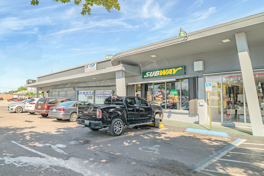 More Photos Of 13621-13641 NW 7th Ave, Miami Storefront For Lease