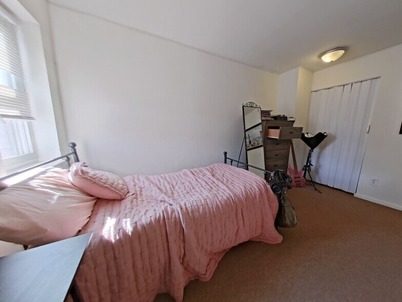 More Photos Of 2041 N 15th St, Philadelphia Apartments For Sale