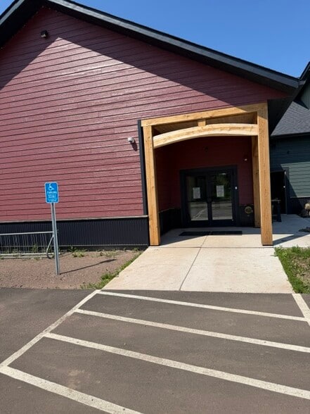 Primary Photo Of 550 E. 5th st, Grand Marais Schools For Lease