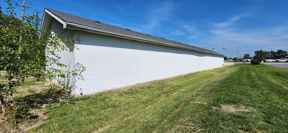 More Photos Of 368 S Harlem Ave, Peotone Industrial For Sale