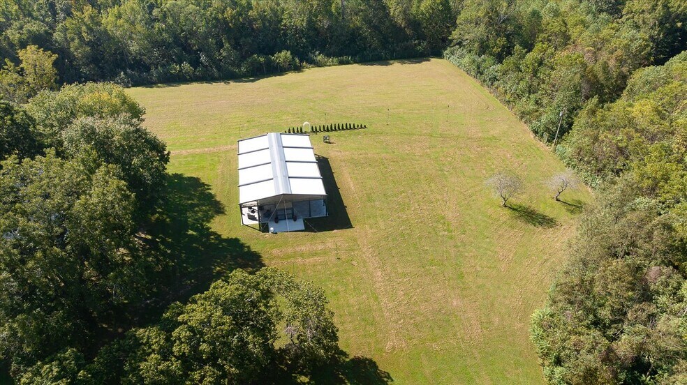 More Photos Of 667 Hustle Rd, Hustle Winery Vineyard For Sale