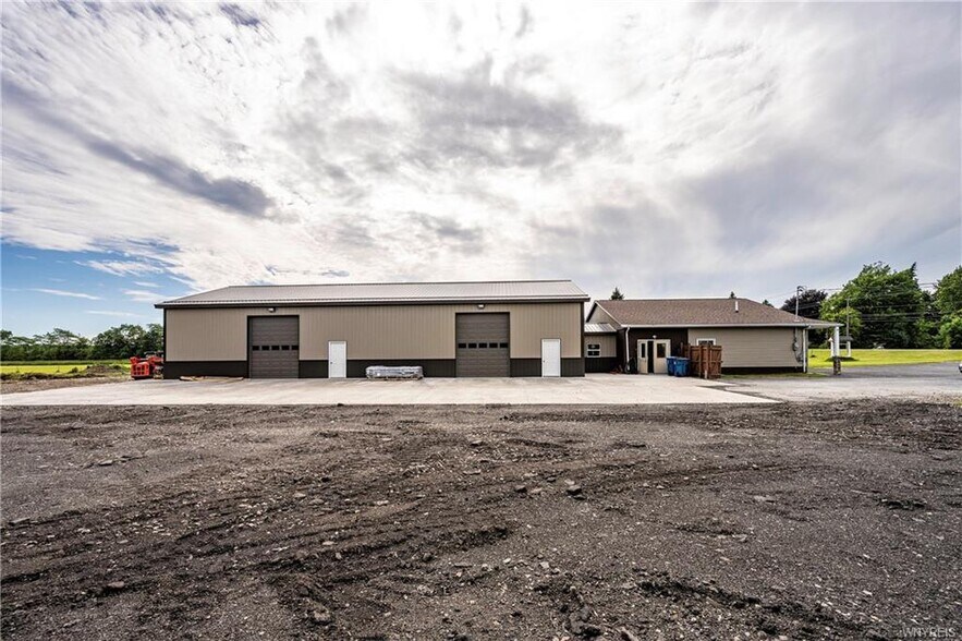 More Photos Of 1457 Eden Evans Center Rd, Angola Storefront For Lease