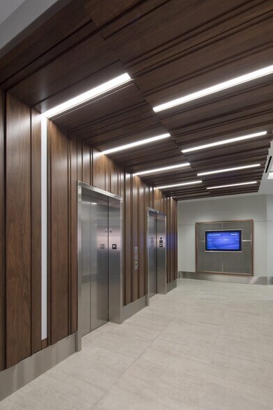 More Photos Of 2000 CentreGreen Way, Cary Unknown For Lease