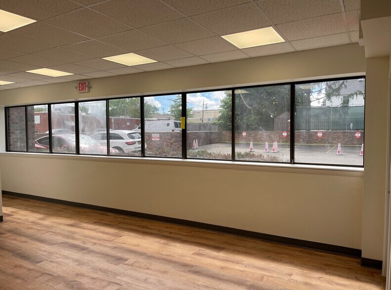 More Photos Of 2 Hillside Ave, Williston Park Medical For Sale