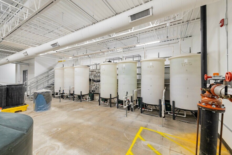 More Photos Of 4505 Oakman Blvd, Detroit Industrial For Sale