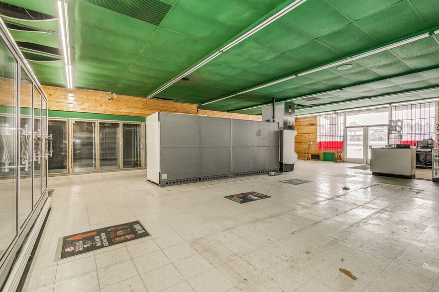 More Photos Of 1003 Campbell St, Prescott Freestanding For Sale