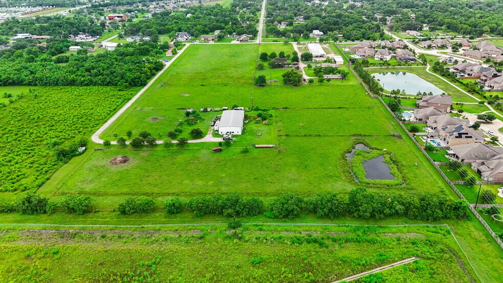 More Photos Of 3525 County Road 107F, Pearland Land For Sale