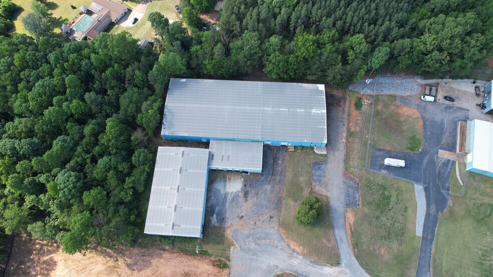 More Photos Of 725 Bryant Rd, Spartanburg Manufacturing For Sale