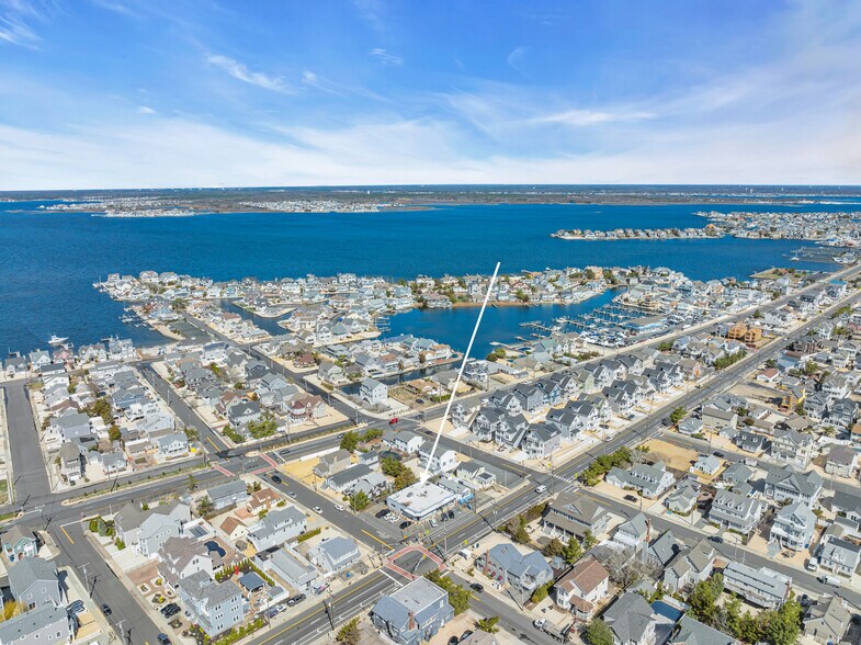 More Photos Of 551 NJ Ave, Mantoloking Freestanding For Sale