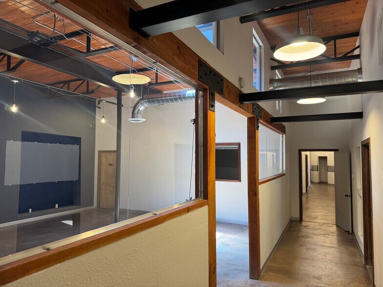 More Photos Of 2570 W 8th Ave, Denver Warehouse For Sale