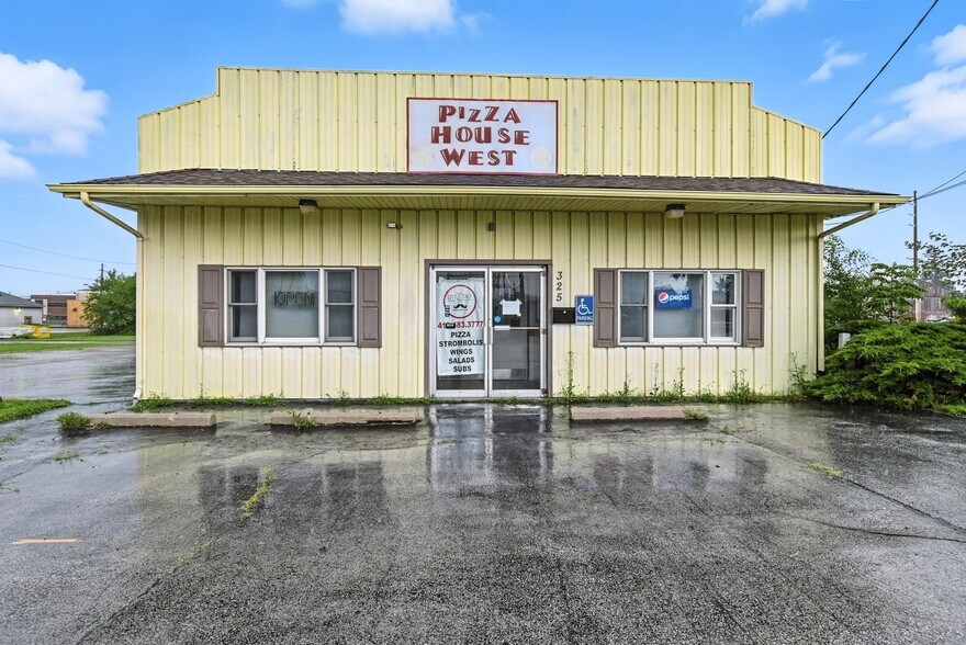 More Photos Of 325 E Center St, Bellevue Restaurant For Sale