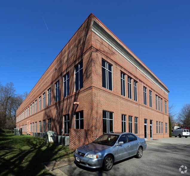 More Photos Of 185 Kimel Park Dr, Winston-Salem Medical For Lease