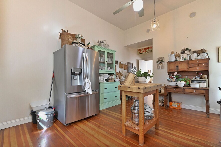 More Photos Of 68 Church Hill Rd, San Andreas Flex For Sale