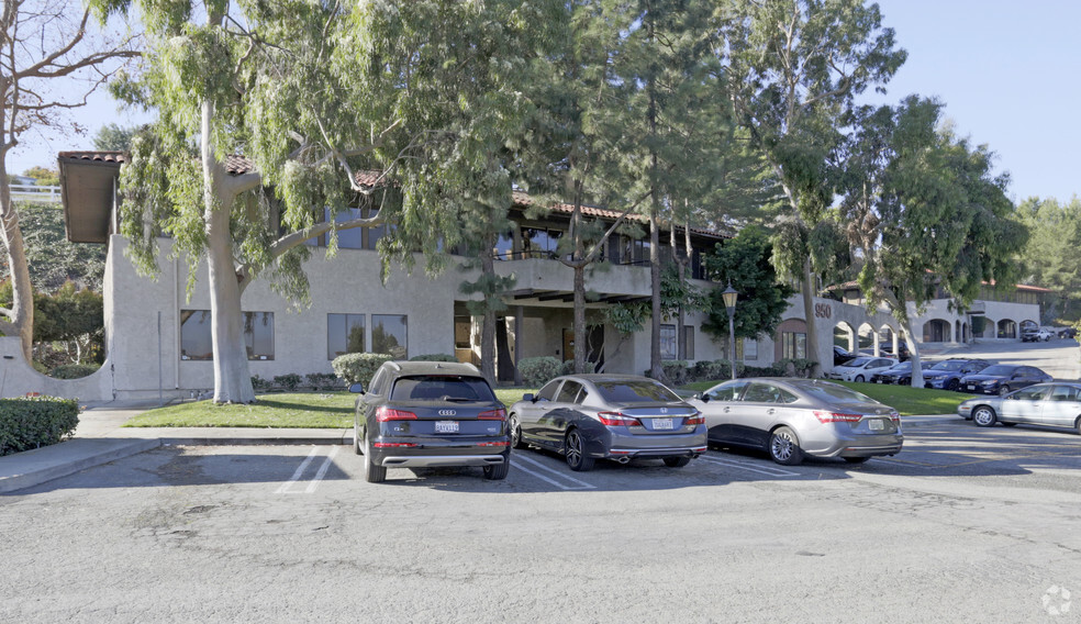 Primary Photo Of 950 Indian Peak Rd, Rolling Hills Estates Office Residential For Lease