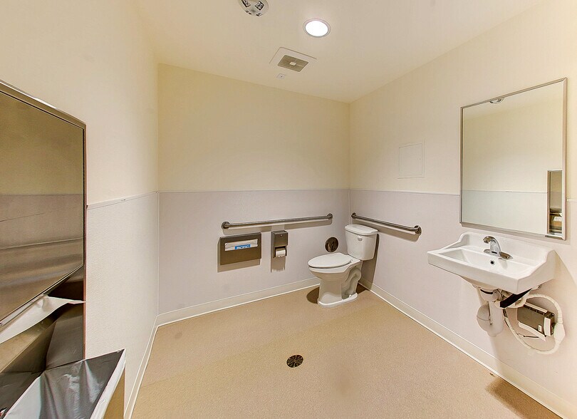 More Photos Of 4208 E Huntington Dr S, Los Angeles Apartments For Lease