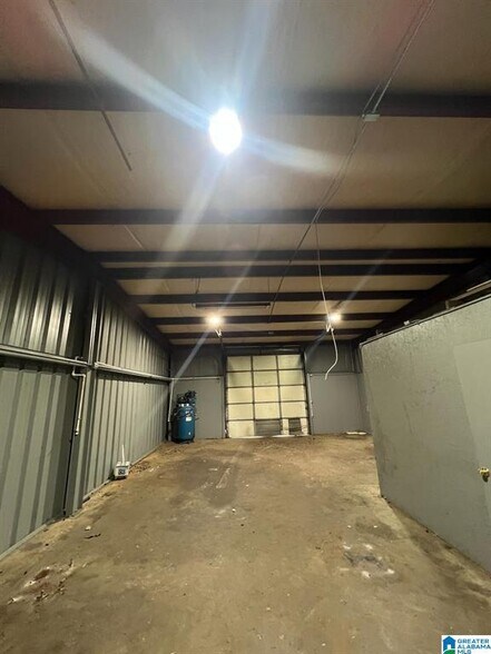 More Photos Of 102 Pine Ave, Hueytown Industrial For Sale
