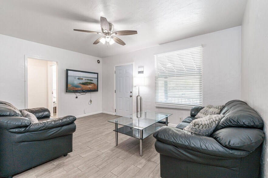 More Photos Of 1415 SW 1st St, Fort Lauderdale Apartments For Sale