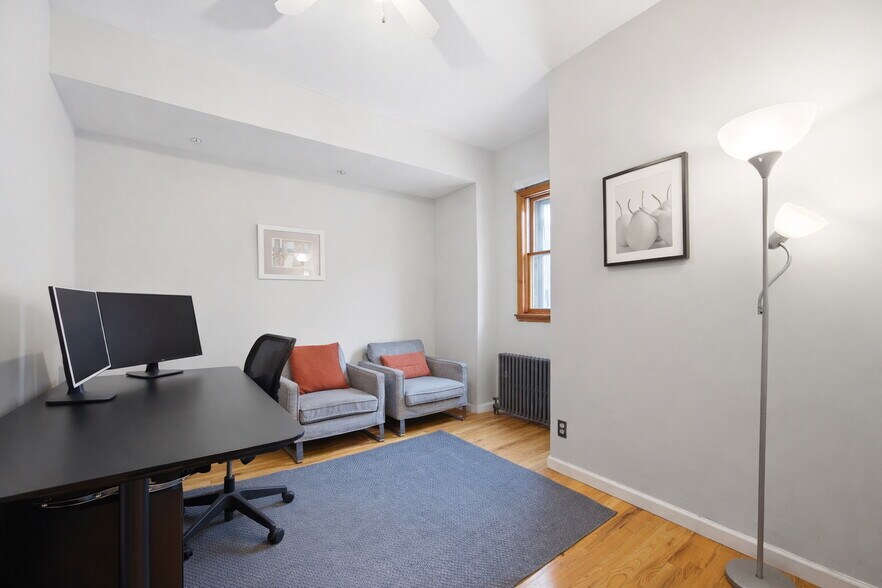 More Photos Of 331 Leonard St, Brooklyn Apartments For Lease
