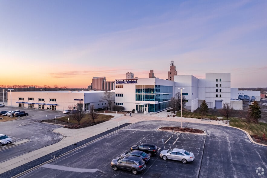 Primary Photo Of 4101 W Burnham St, West Milwaukee Manufacturing For Sale