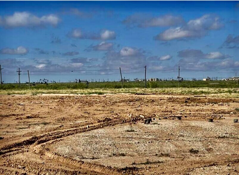 More Photos Of 1196 County Road 330 rd, Denver City Land For Sale