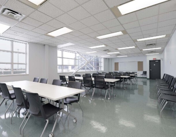 More Photos Of 1750 Rue Eiffel, Boucherville Office For Lease