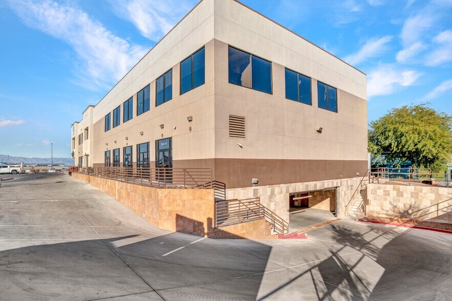 More Photos Of 1405 E Sunset Rd, Las Vegas Restaurant For Lease