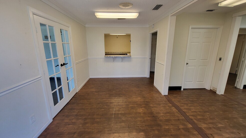 More Photos Of 8811 Front Beach Rd, Panama City Beach Medical For Lease