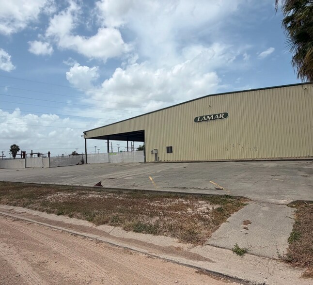 More Photos Of 2001 Industrial Way, San Benito Warehouse For Lease