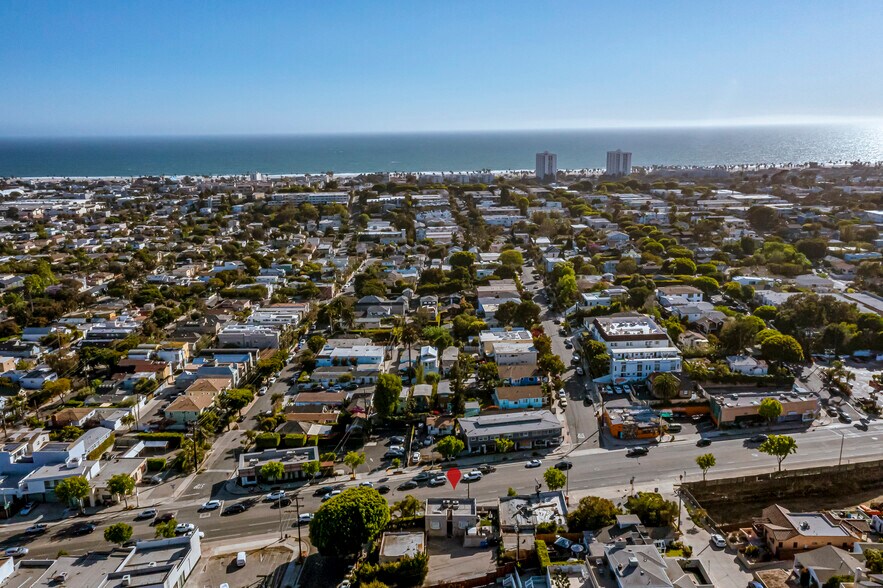 More Photos Of 2951-2953 Lincoln Blvd, Santa Monica Loft Creative Space For Sale