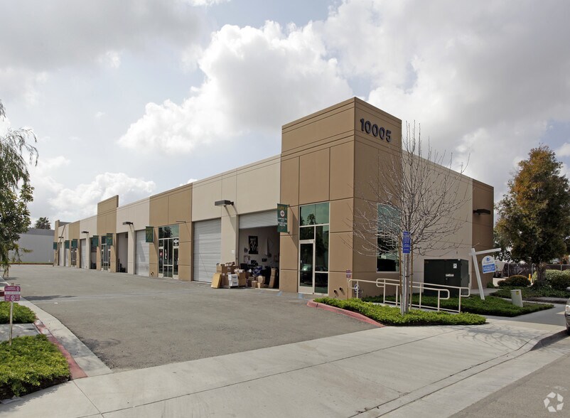 More Photos Of 10005 Marconi Dr, San Diego Distribution For Lease