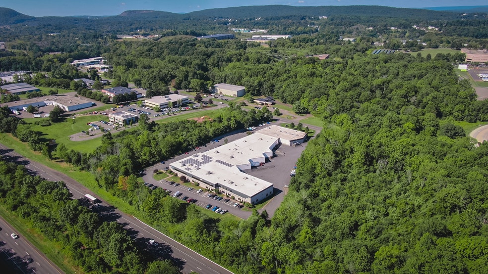 More Photos Of 362 Industrial Park Rd, Middletown Warehouse For Sale