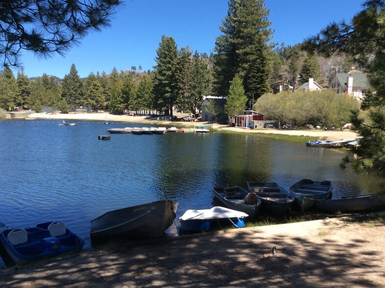 More Photos Of 33257-33271 Green Valley Lake Rd, Green Valley Lake Freestanding For Lease