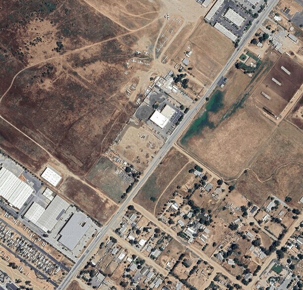 More Photos Of 32097 Corydon Rd, Lake Elsinore Warehouse For Lease