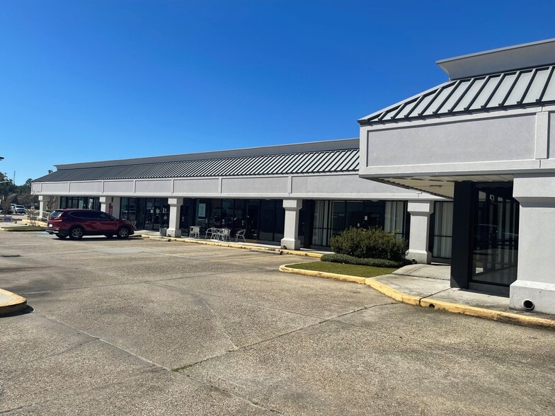 More Photos Of 534 Gause Blvd E, Slidell Unknown For Lease