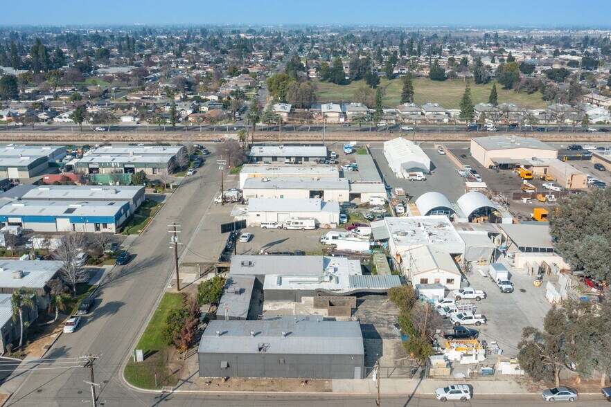 More Photos Of 1520-1528 N Sierra Vista Ave, Fresno Industrial For Sale