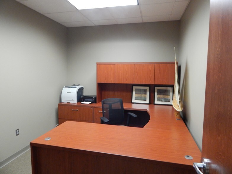 More Photos Of 5780 Osage Beach Pky, Osage Beach Medical For Sale