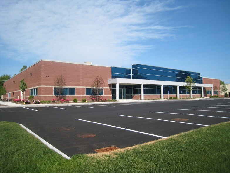 More Photos Of 34 Locke Rd, Concord Warehouse For Lease