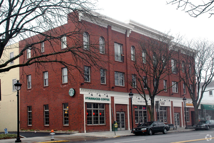 Primary Photo Of 745 Main St, Stroudsburg Freestanding For Lease