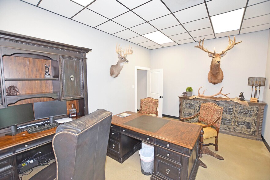 More Photos Of 2250 Dixie Blvd, Odessa Industrial For Sale
