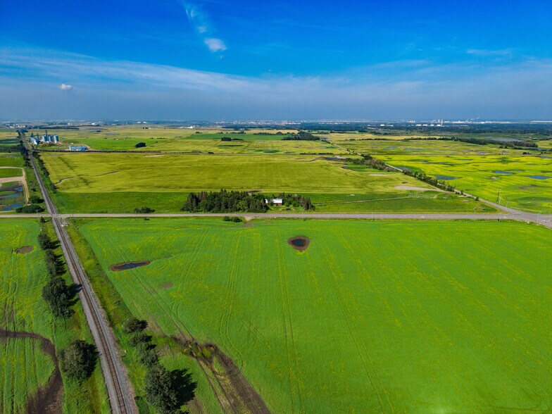 More Photos Of 55564 Range Road 210, Strathcona County Land For Sale