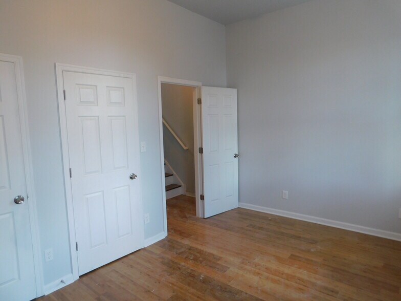 More Photos Of , Philadelphia Specialty For Sale