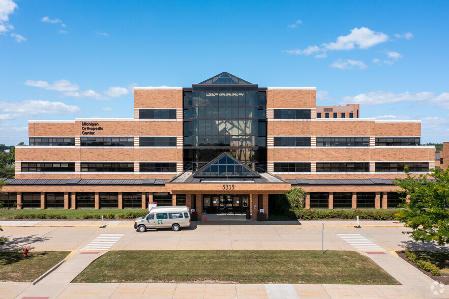 Primary Photo Of 5315 Elliott Dr, Ypsilanti Medical For Lease